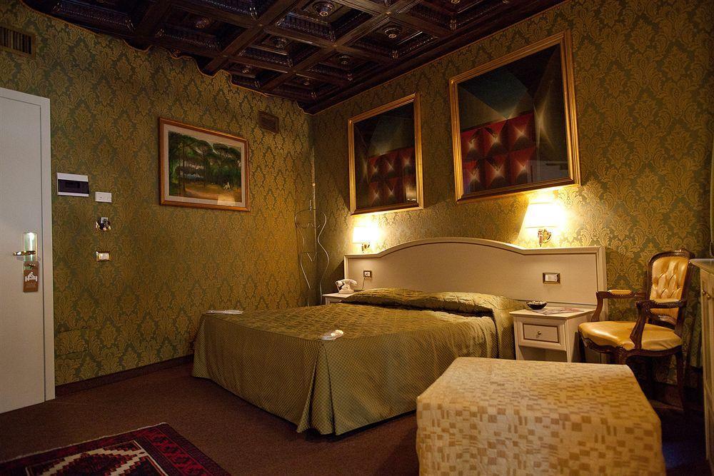 Residenza Canova Tadolini - Guesthouse Rom Exteriör bild